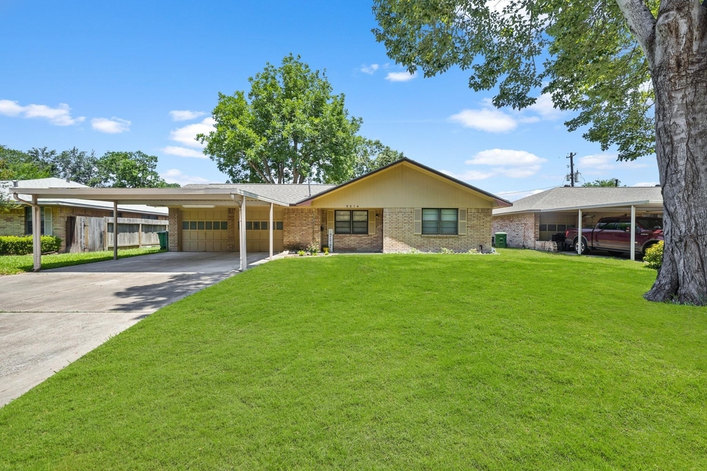 9514 Vilven Lane - Photo 0