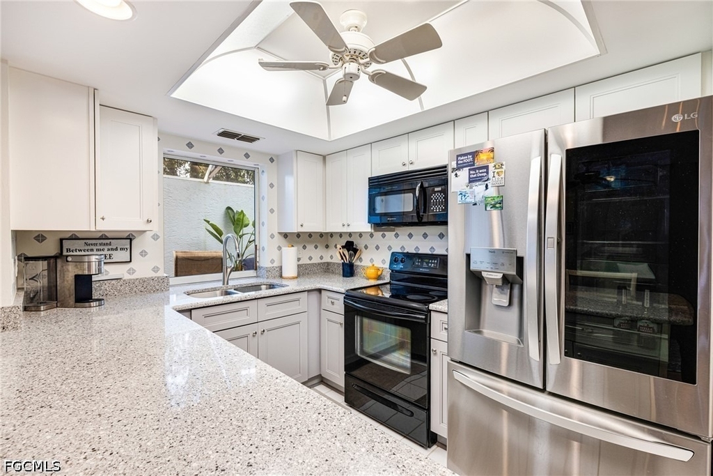 13740 Downing Lane - Photo 3