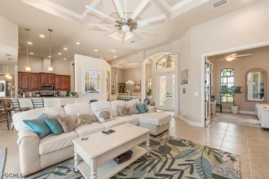 1614 Nw 43rd Avenue - Photo 3