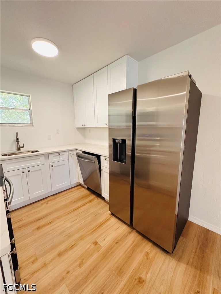 4931 Vincennes Court - Photo 2