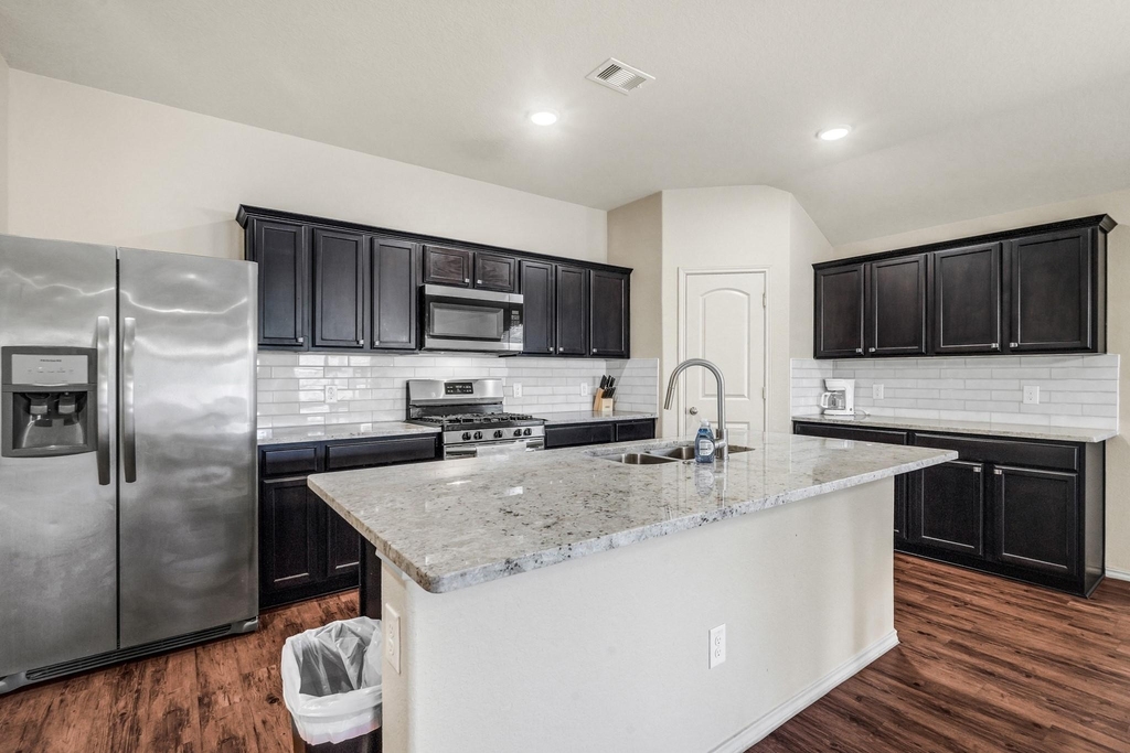 1345 Lariat Ridge Trail - Photo 10