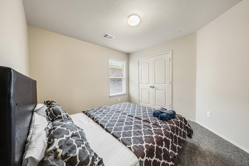 1345 Lariat Ridge Trail - Photo 4