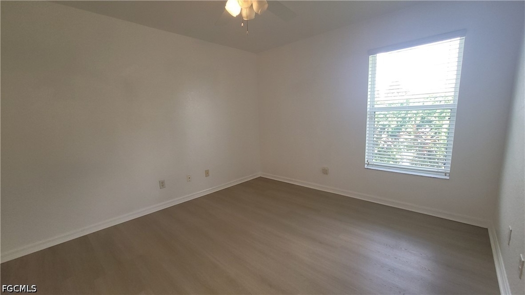 1010 Se 12th Terrace - Photo 11