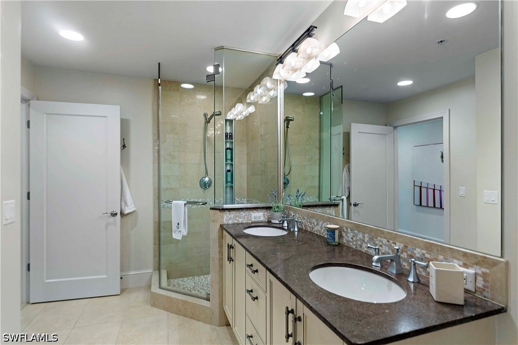9115 Strada Place - Photo 14