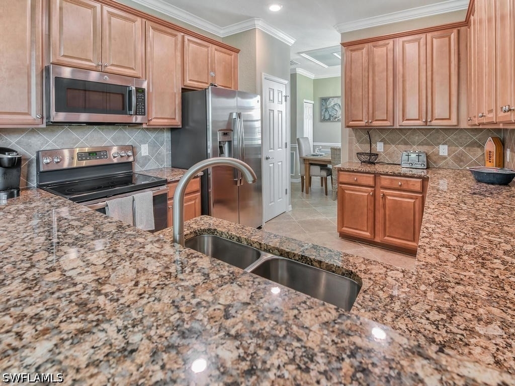 9484 Casoria Court - Photo 6