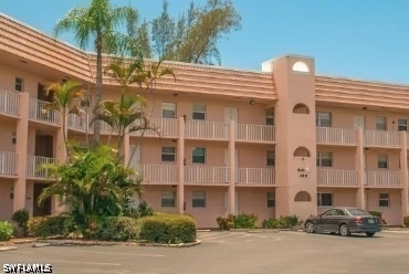 400 Forest Lakes Boulevard - Photo 0