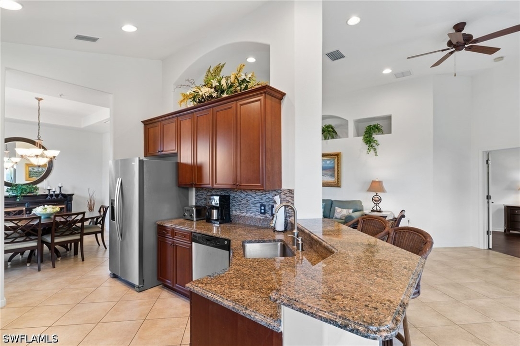 6693 Alden Woods Circle - Photo 4