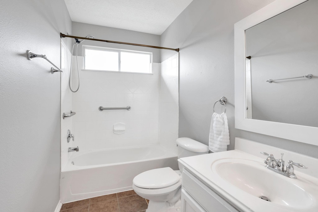 7215 Cool Springs Court - Photo 18