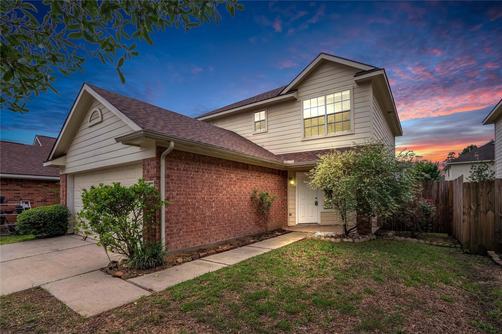 7215 Cool Springs Court - Photo 0