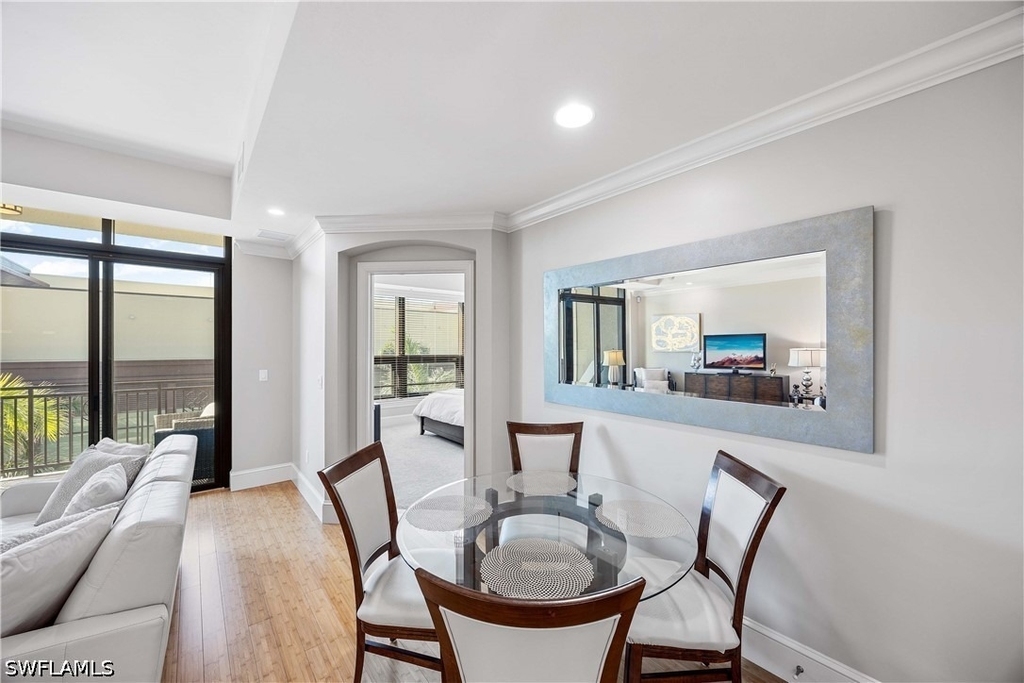 9123 Strada Place - Photo 10