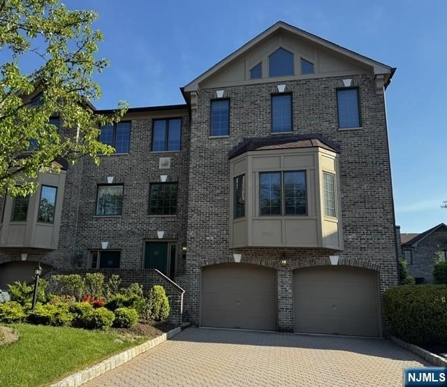 15 Sherbrooke - Photo 0