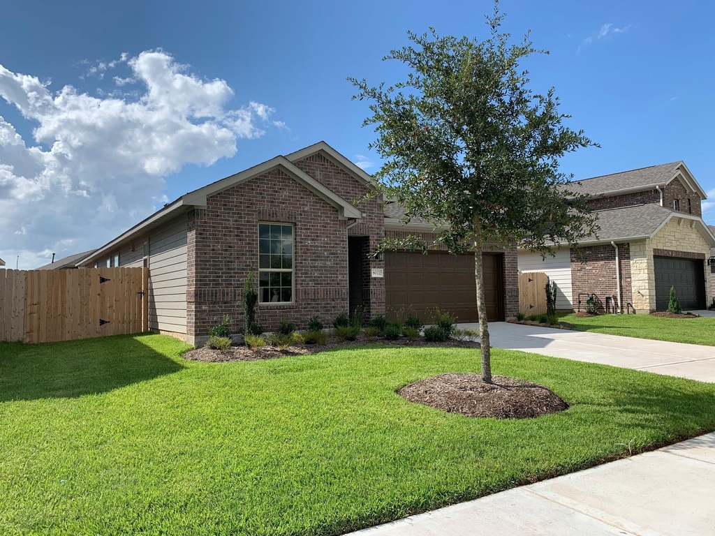 8022 Cliffside Terrace Ct - Photo 4