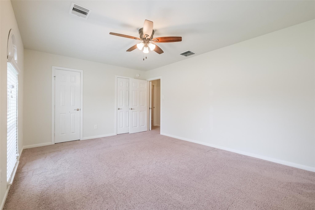 6811 Gonzales Point - Photo 36