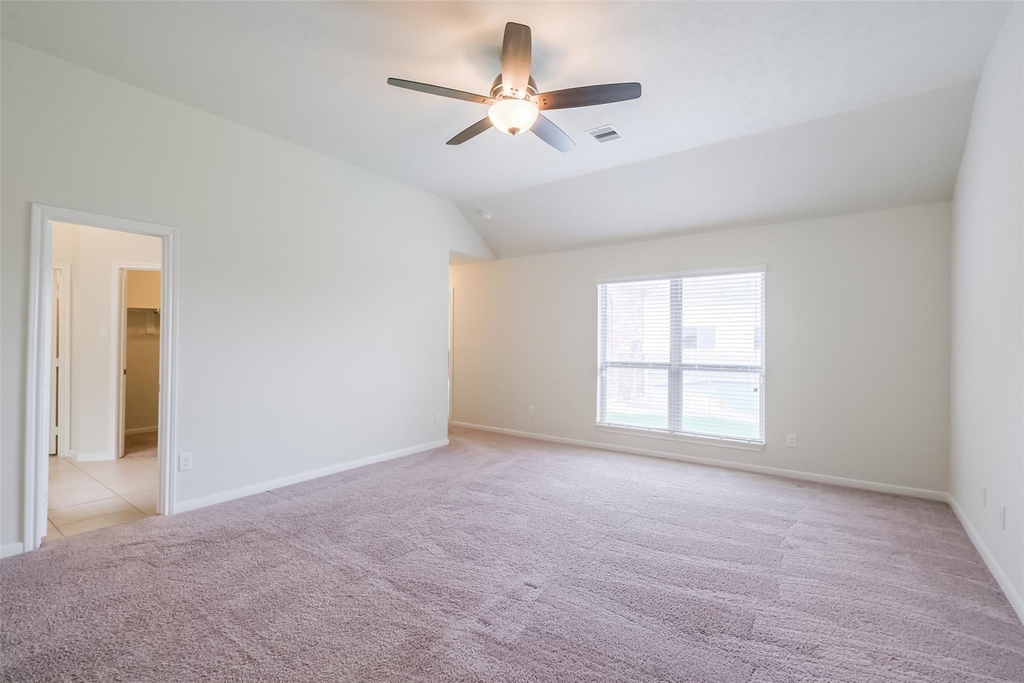 6811 Gonzales Point - Photo 29