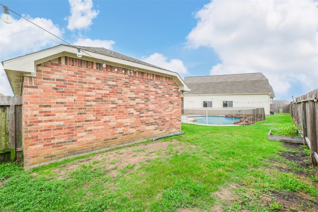 6811 Gonzales Point - Photo 7
