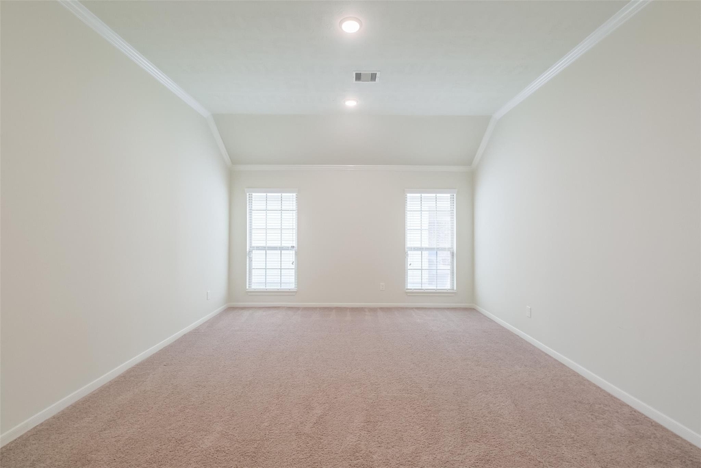 6811 Gonzales Point - Photo 25