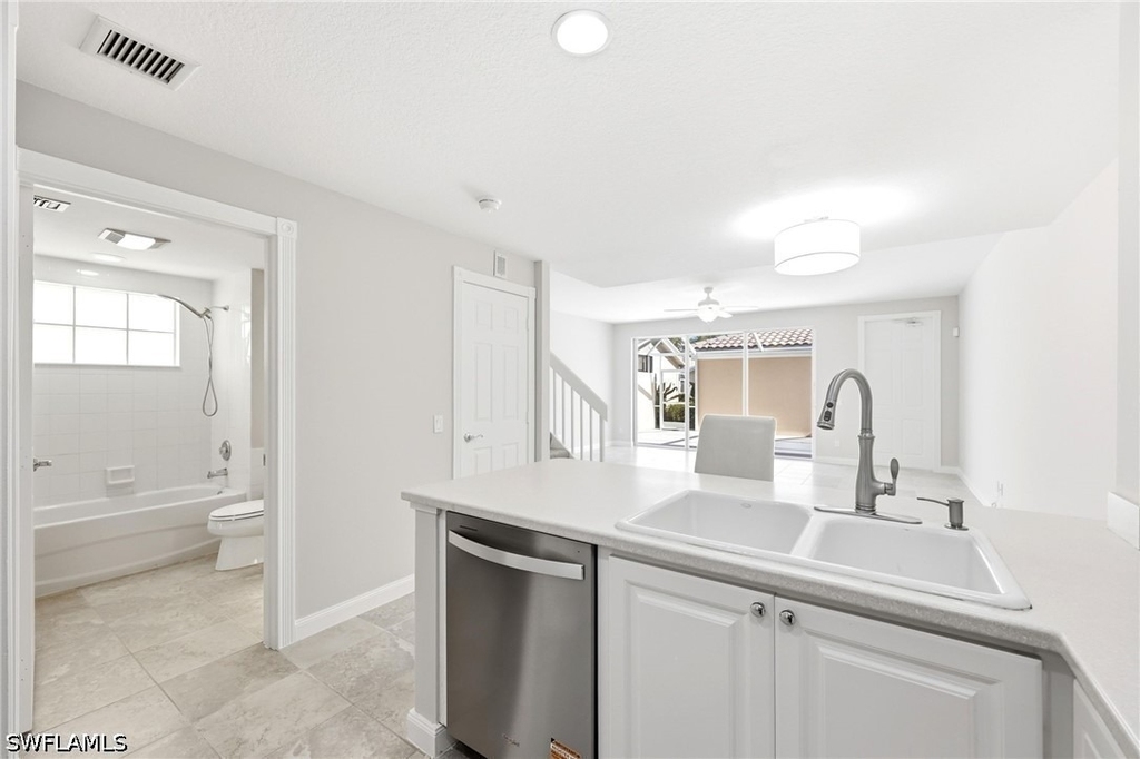 7821 Veronawalk Boulevard - Photo 10