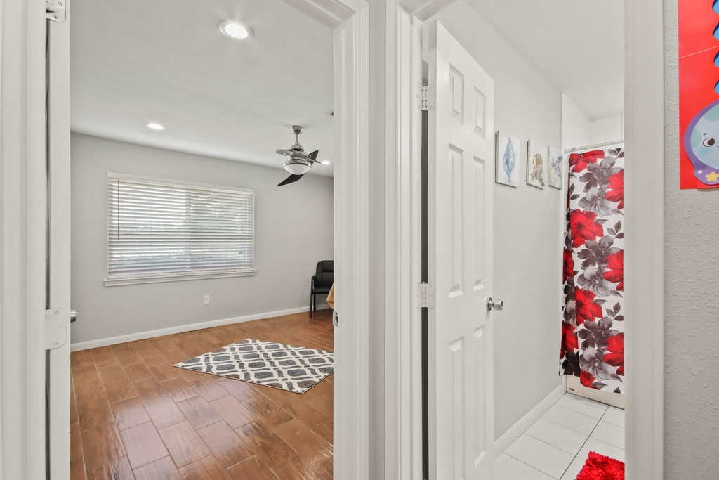 5302 Treaschwig Road - Photo 46