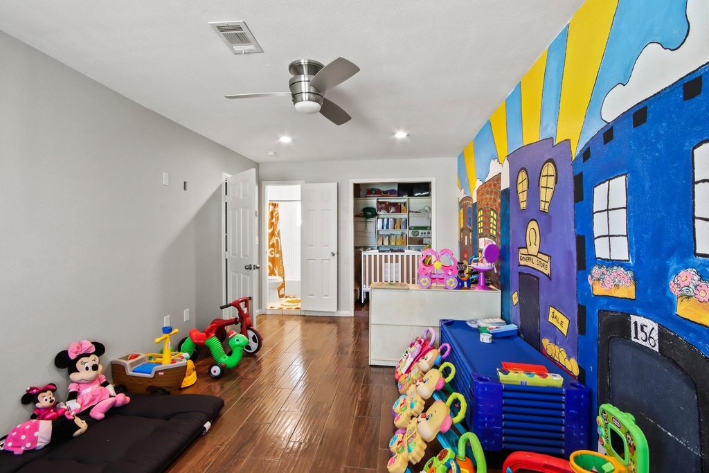 5302 Treaschwig Road - Photo 33