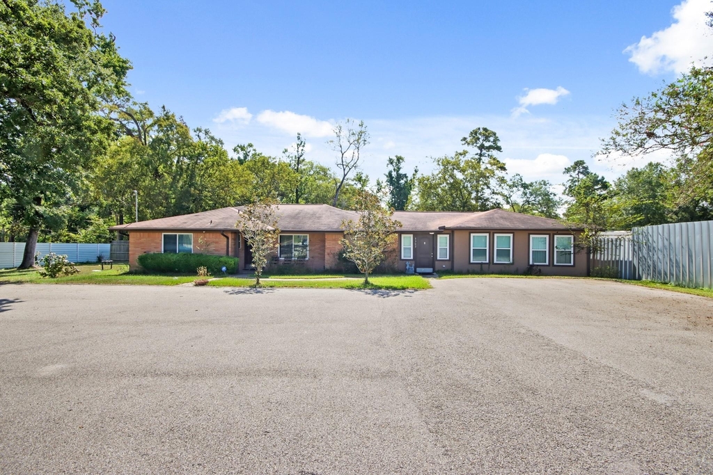5302 Treaschwig Road - Photo 1
