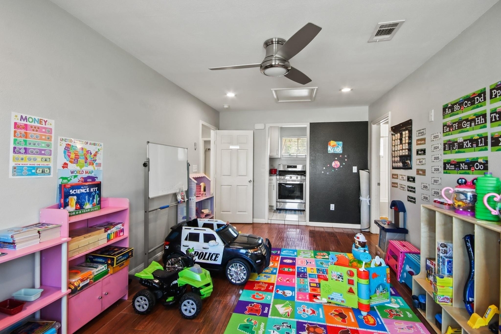 5302 Treaschwig Road - Photo 29