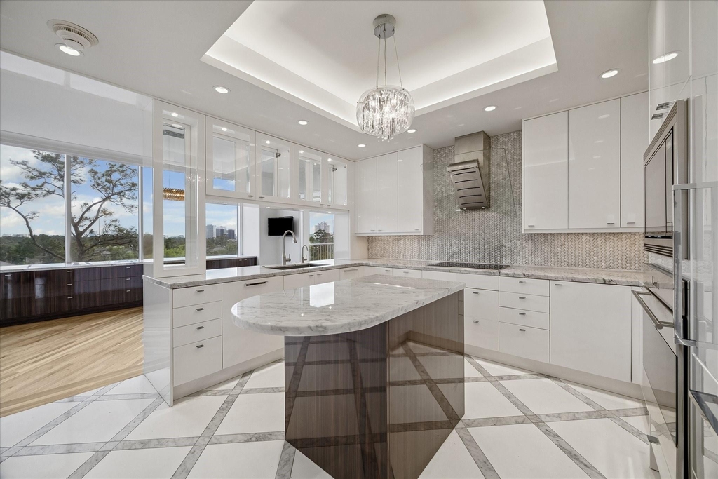 121 N Post Oak Lane - Photo 9