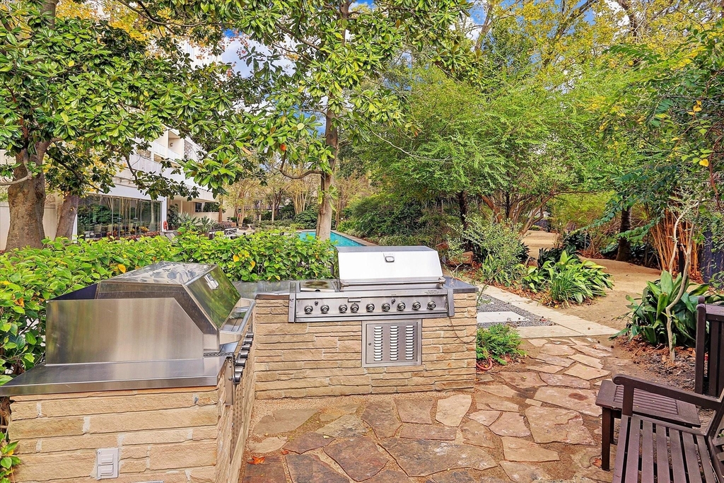 121 N Post Oak Lane - Photo 31