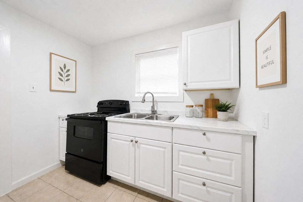 1228 6th Avenue N - Photo 5
