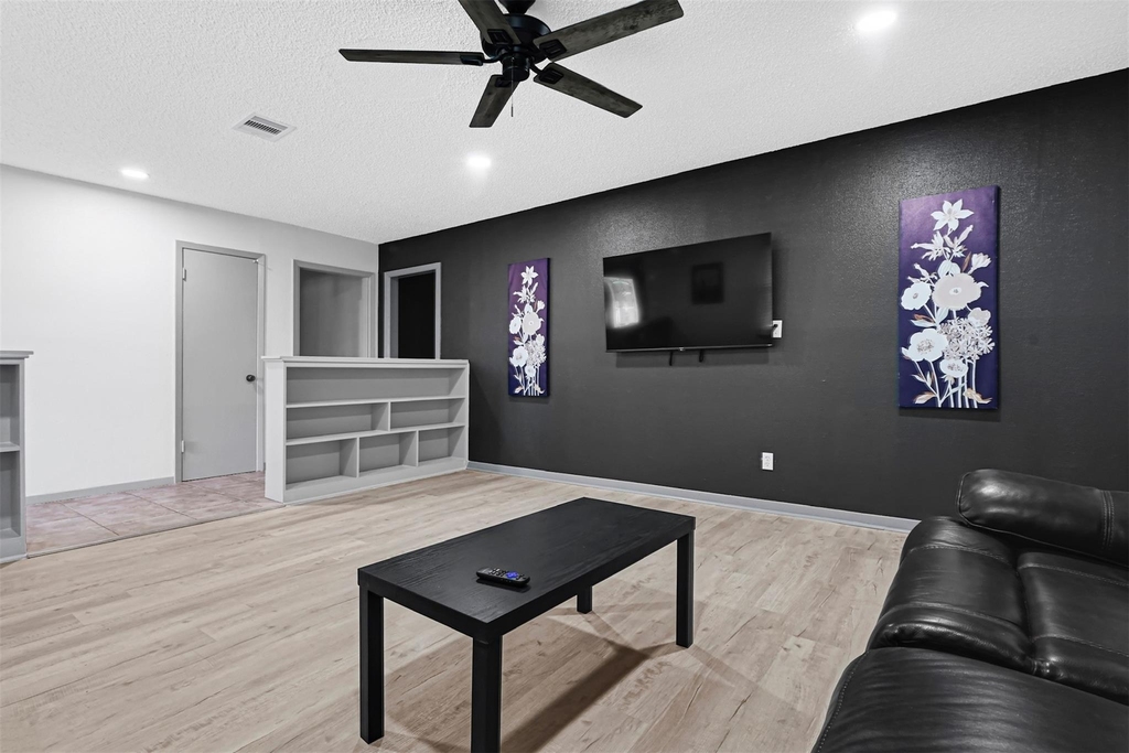 1806 Clayton Drive - Photo 10