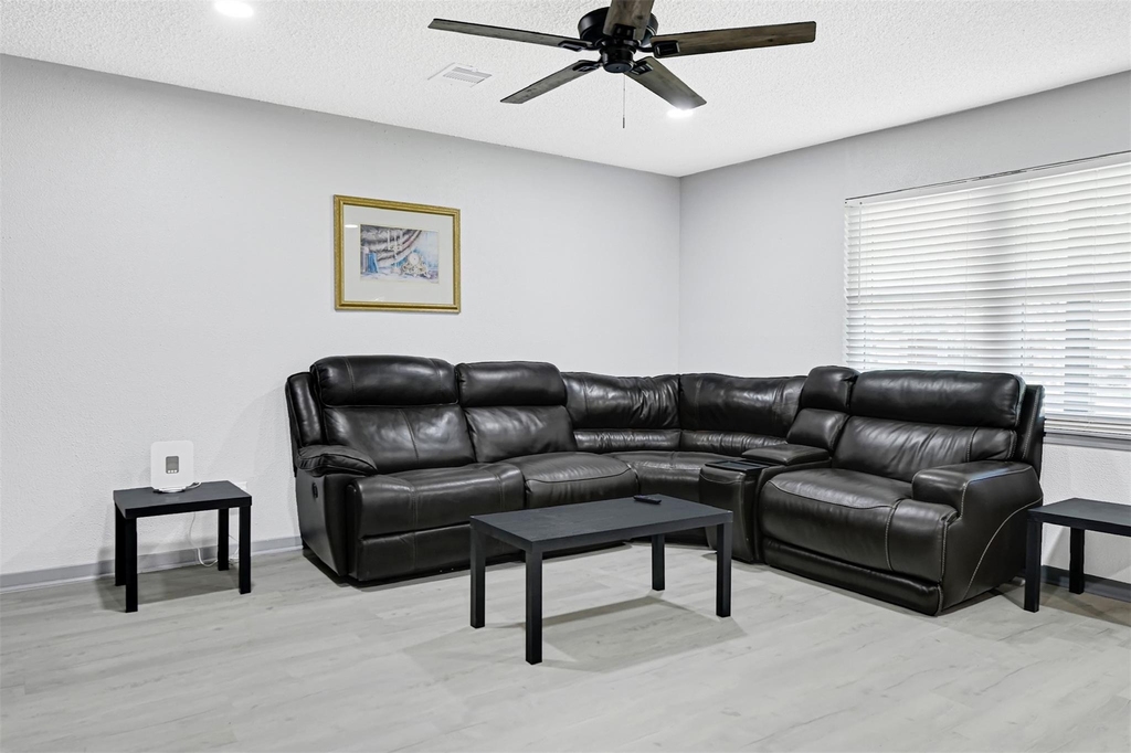 1806 Clayton Drive - Photo 33
