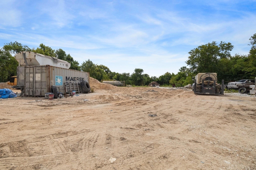 1450 Mesquite Street - Photo 5
