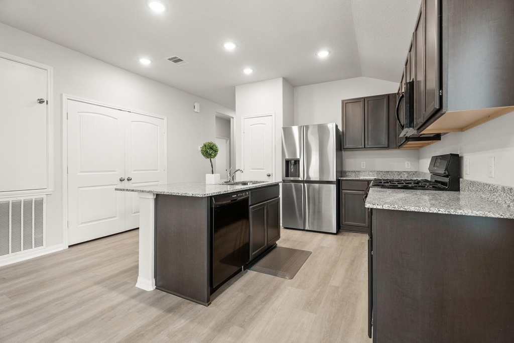 5345 Basquiat Drive - Photo 2