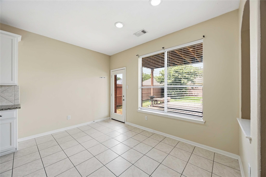 12108 E Canyon Trace Drive - Photo 9
