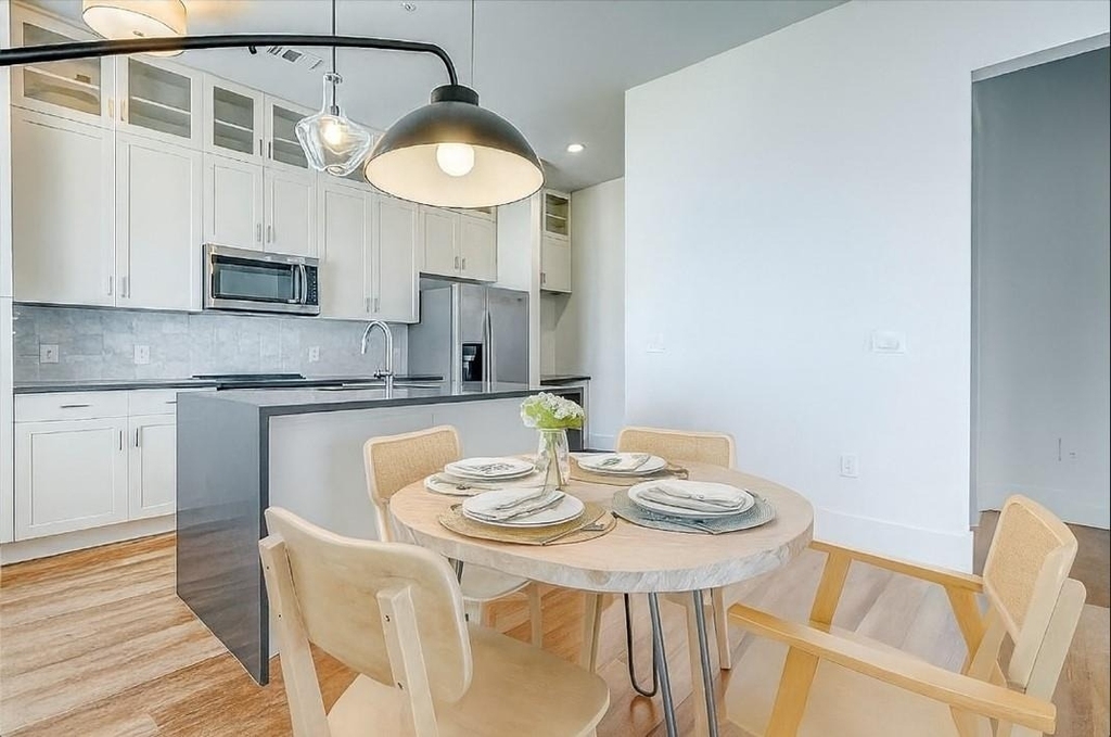 1508 Blodgett Street - Photo 0
