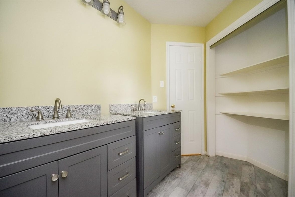 318 N Cypress Estates Circle - Photo 17