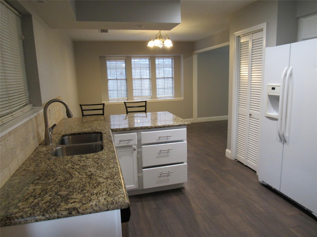 22710 Leedstown Lane - Photo 9