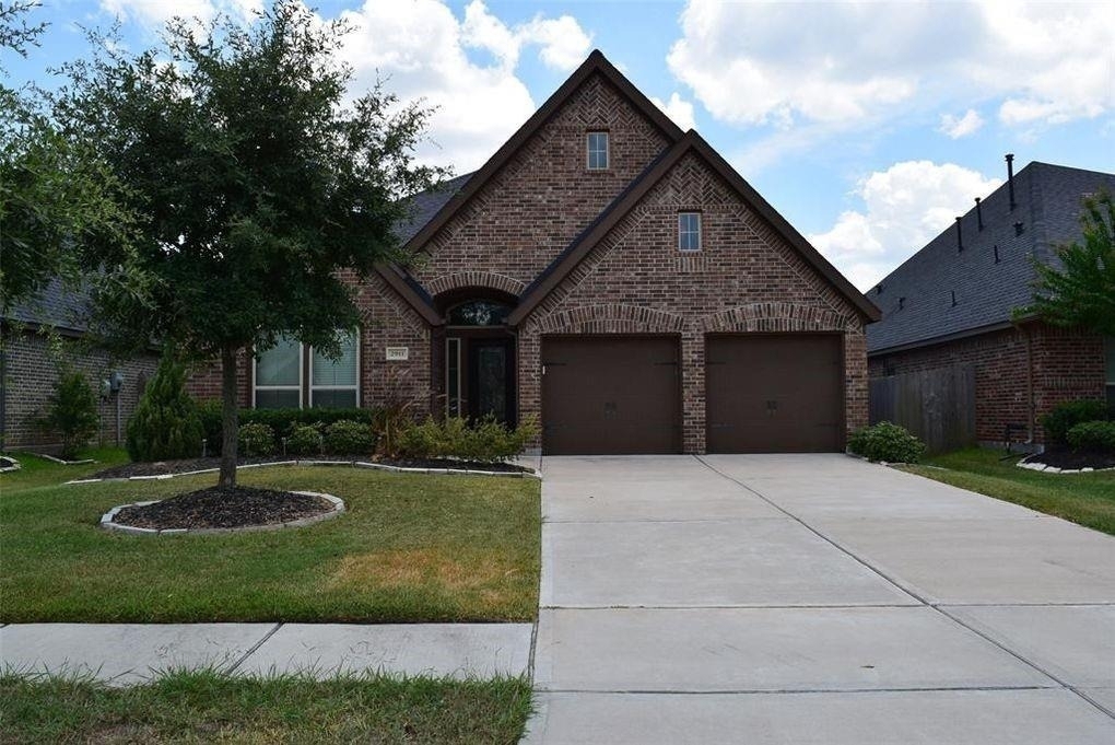 2911 Naples Park Lane Lane - Photo 1