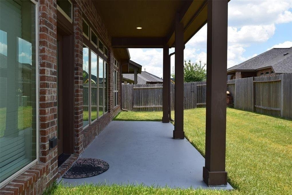 2911 Naples Park Lane Lane - Photo 4