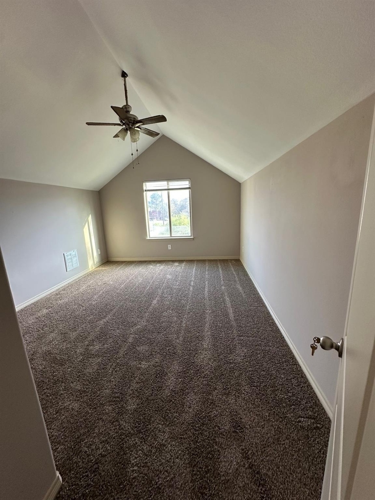 209 6th Street - Photo 9