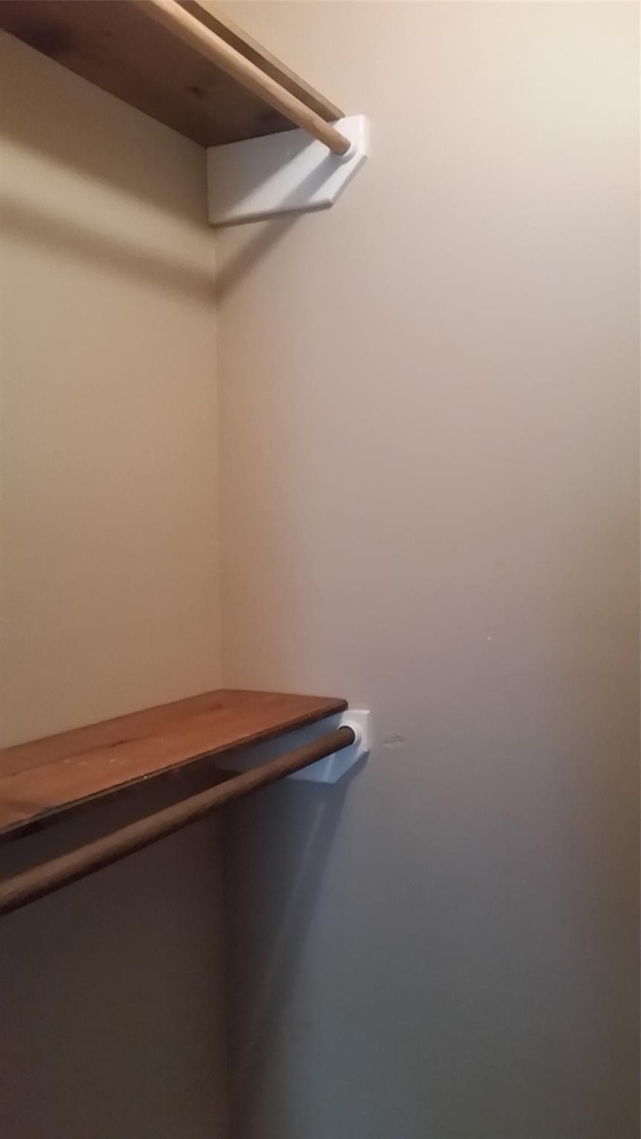 1715 Hazelwood Street - Photo 9