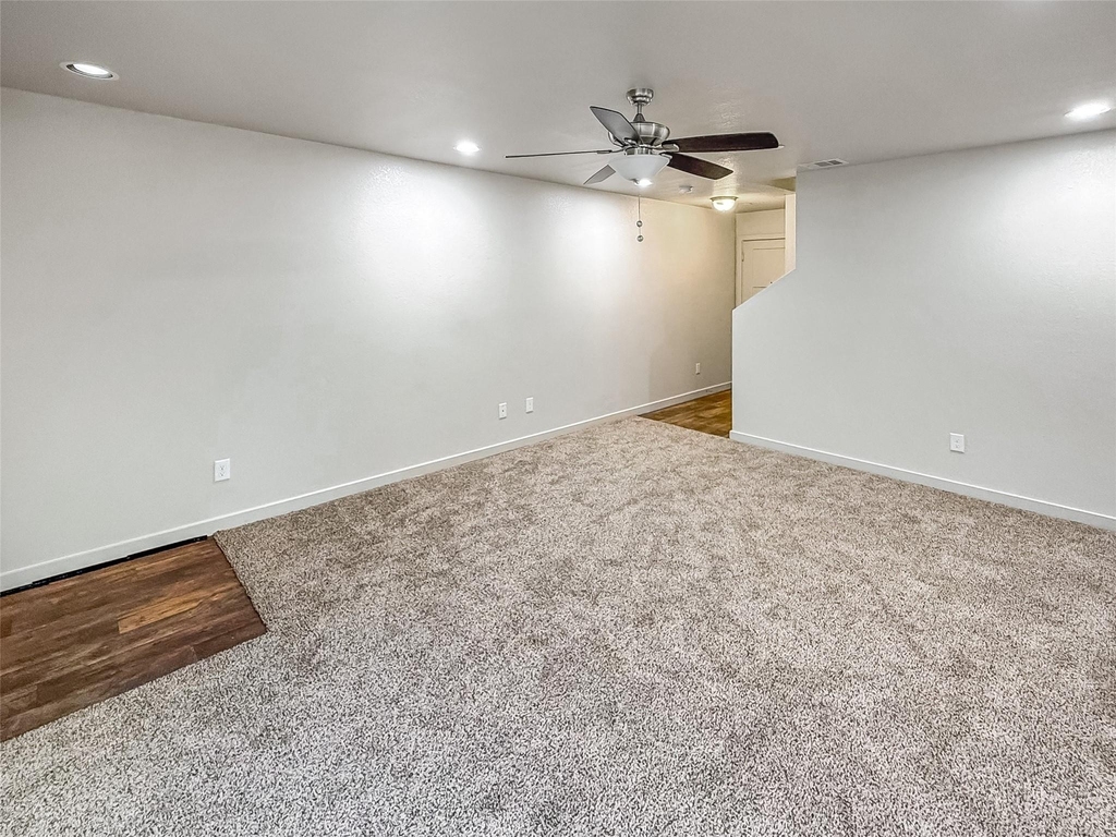 10535 Mills Road - Photo 4