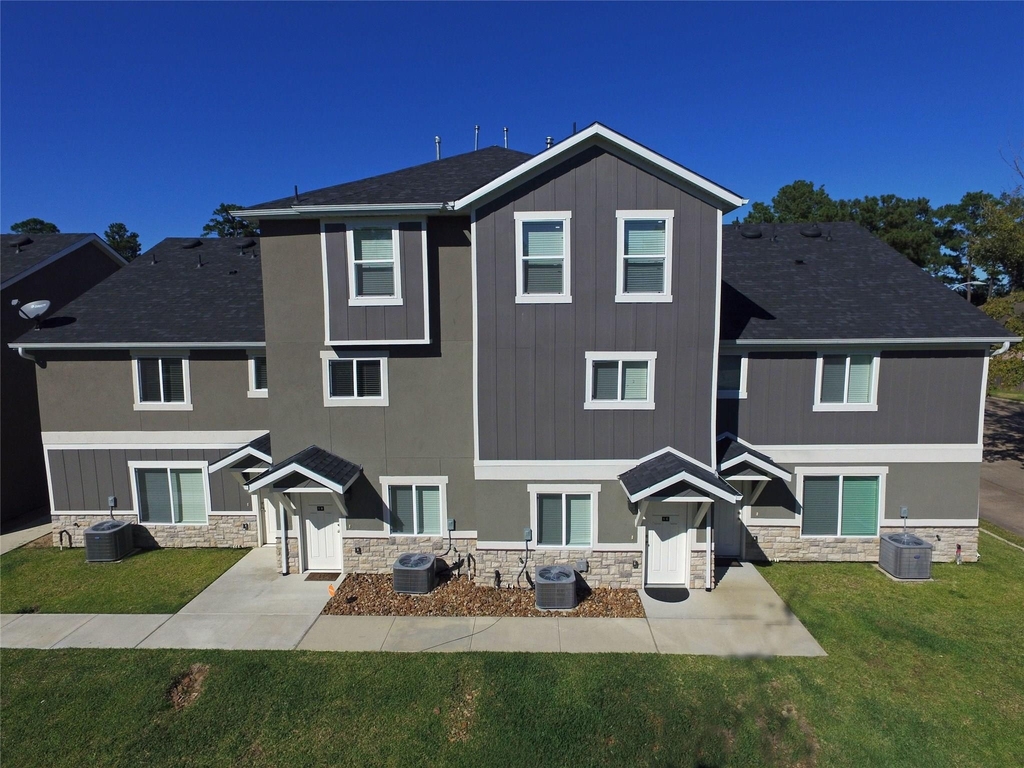 10535 Mills Road - Photo 0