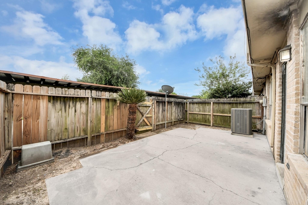 15534 Weldon Drive - Photo 39