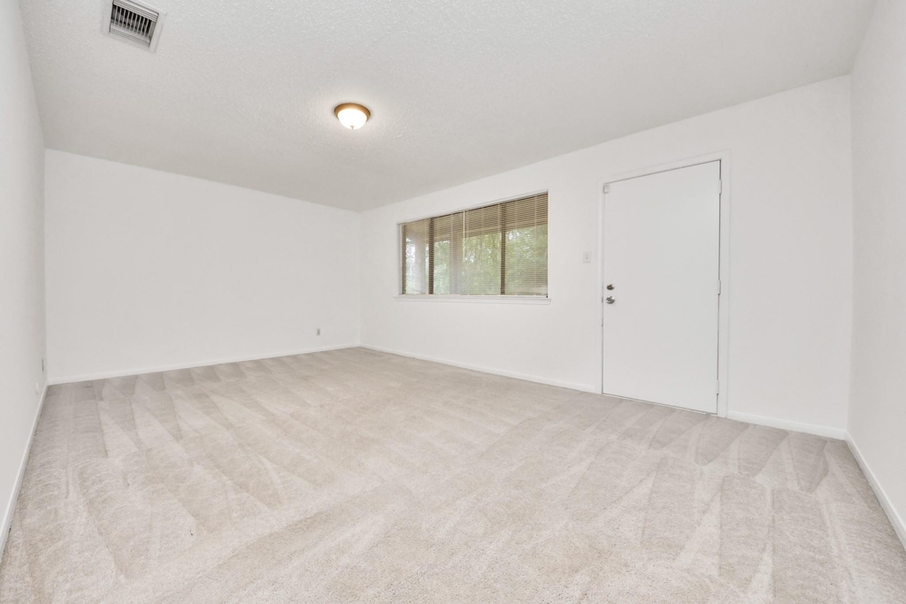 15534 Weldon Drive - Photo 21