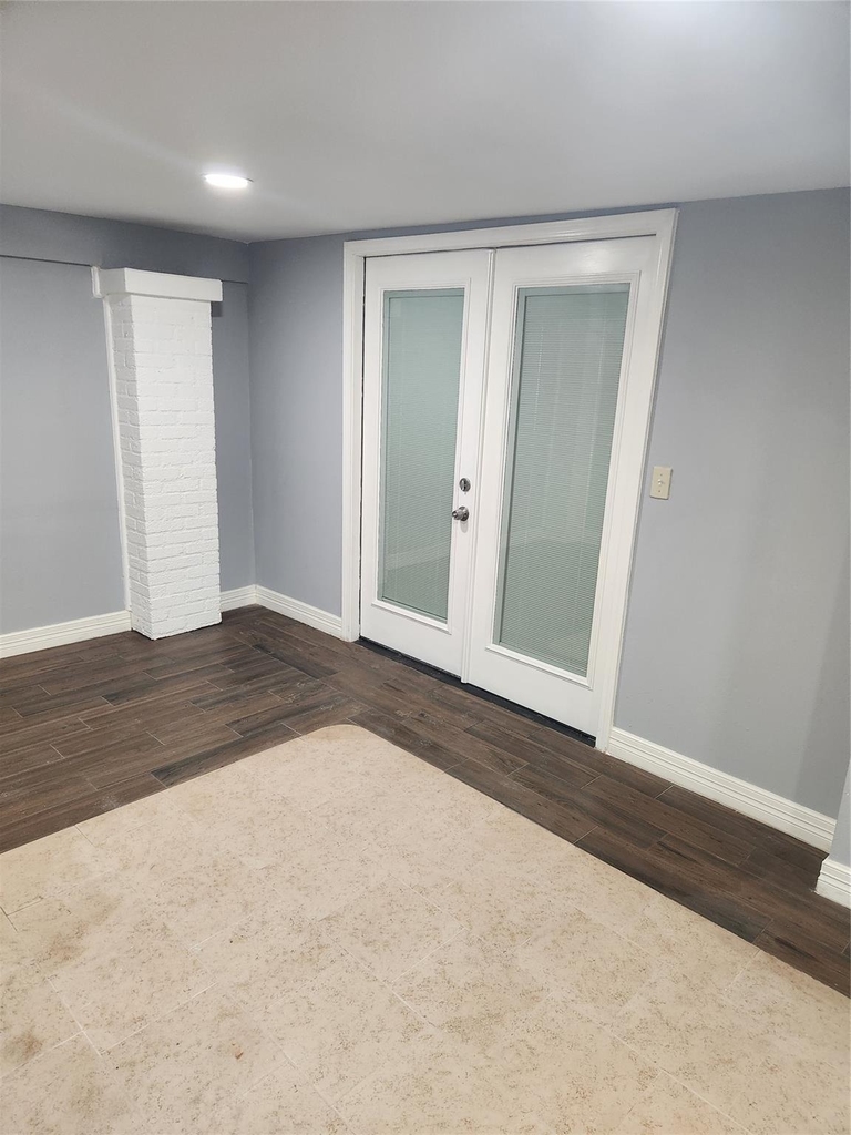1311 Carlisle Street - Photo 4