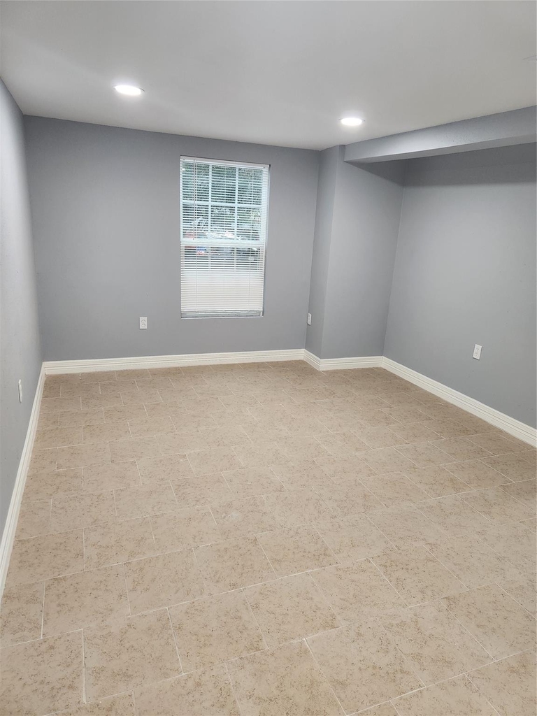 1311 Carlisle Street - Photo 9
