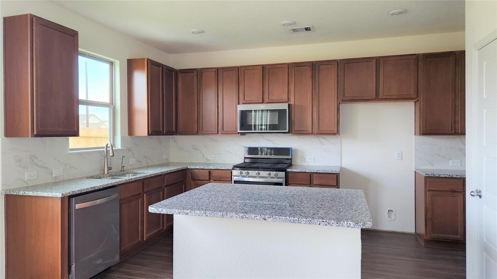 1235 Bryman Drive - Photo 3