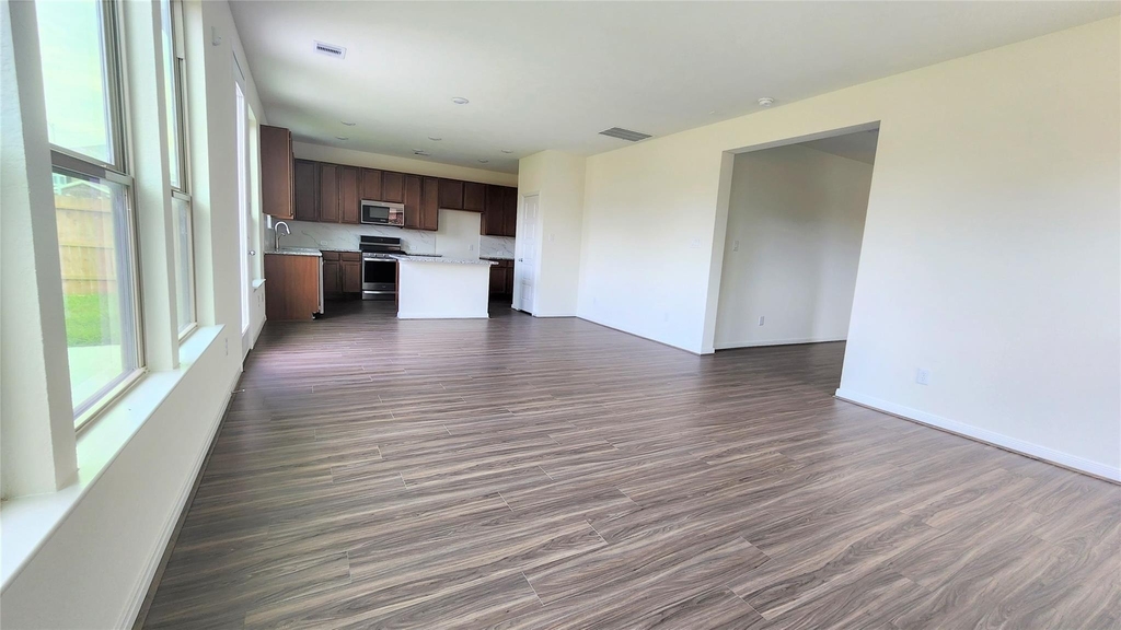 1235 Bryman Drive - Photo 5