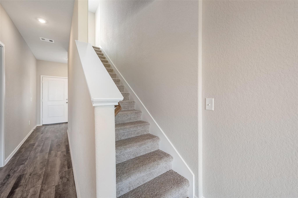 21803 Colonial Meadow Creek Trail - Photo 3