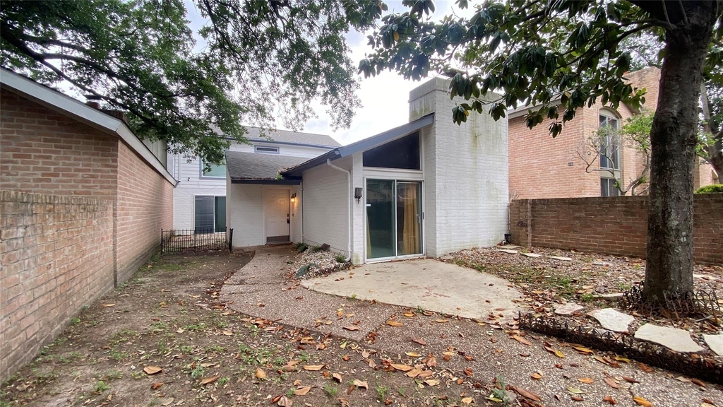 4714 N Cashel Circle - Photo 1